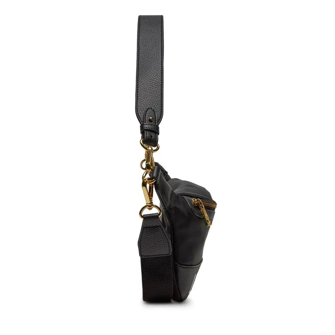 t2RTct02GxkqN9Hwmarsupio-love-moschino-jc4253pp0ike100a-nero-80543880911452.jpg